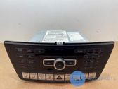 Radio / CD-Player / DVD-Player / Navigation