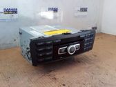 Radio / CD-Player / DVD-Player / Navigation
