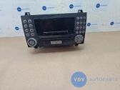Radio / CD-Player / DVD-Player / Navigation