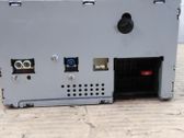 Radio / CD-Player / DVD-Player / Navigation