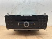 Radio / CD-Player / DVD-Player / Navigation