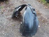 Front wheel arch liner splash guards