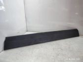 Moldura protectora del borde trasero