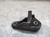 Gearbox mounting bracket