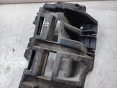 Rear bumper mounting bracket