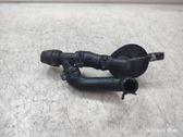 Tuyau de liquide de refroidissement moteur