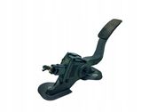 Accelerator throttle pedal