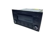 Radio / CD-Player / DVD-Player / Navigation