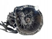 Mechaninė 5 pavarų dėžė