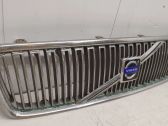 Front bumper upper radiator grill