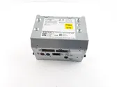 Radio / CD-Player / DVD-Player / Navigation