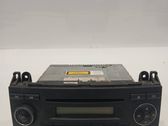 Radio / CD-Player / DVD-Player / Navigation
