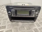 Radio/CD/DVD/GPS-pääyksikkö