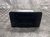 Radio / CD-Player / DVD-Player / Navigation
