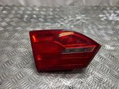 Tailgate rear/tail lights
