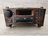 Radio/CD/DVD/GPS-pääyksikkö