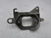 Engine mounting bracket