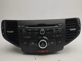 Radio/CD/DVD/GPS-pääyksikkö