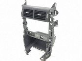 Rejilla de ventilación central del panel
