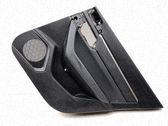 Moldura del tarjetero de la puerta trasera