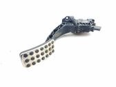 Accelerator throttle pedal
