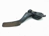 Accelerator throttle pedal