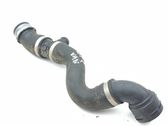 Tuyau de liquide de refroidissement moteur