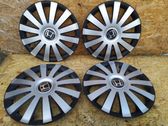 R14 wheel hub/cap/trim