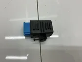 Seat heating relay