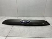 Trunk door license plate light bar