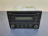 Radio / CD-Player / DVD-Player / Navigation