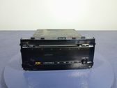 Radio / CD-Player / DVD-Player / Navigation