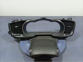 Other sill/pillar trim element