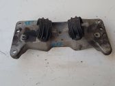 Gearbox mounting bracket