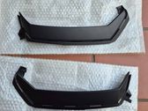 Front bumper splitter molding