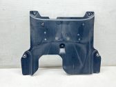 Cache de protection sous moteur