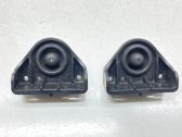 Radiator mount bracket