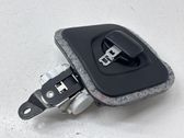 Middle seatbelt (rear)