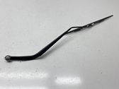 Windshield/front glass wiper blade