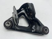 Engine mounting bracket