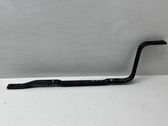 Fuel tank mounting bracket