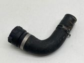 Tuyau de liquide de refroidissement moteur