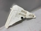 Windshield washer fluid reservoir/tank