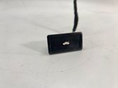 Tailgate/boot open switch button