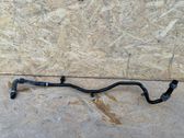 Tuyau de liquide de refroidissement moteur