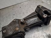 Engine mounting bracket
