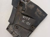 Rear bumper mounting bracket