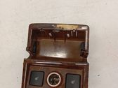 Ashtray (rear)