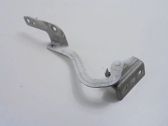 Engine bonnet/hood hinges