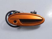 Manecilla externa puerta delantera